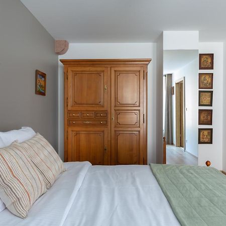 Le Rhenanus Ludwig Dringenberg - Appartement Au Calme - Centre Ville - Parking Gratuit Sélestat Extérieur photo